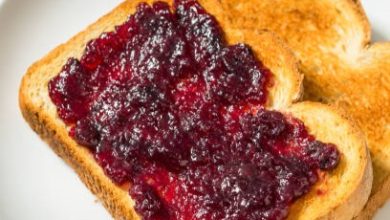 Improve breakfast taste with jam