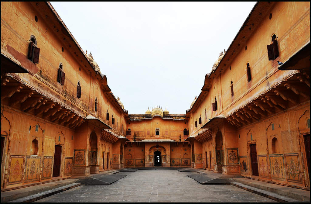 Does King Sawai Jai Singh really wander in Nahargarh Fort? The horrible truth knows in viral video