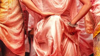 Dhoom is celebrated in Holi Party, includes these Bollywood songs in the playlist