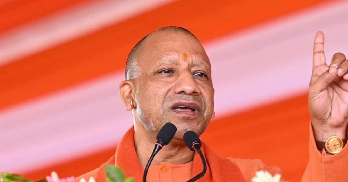 Up Top News Live: SP has released WHIP, CM Yogi will attend the union meeting