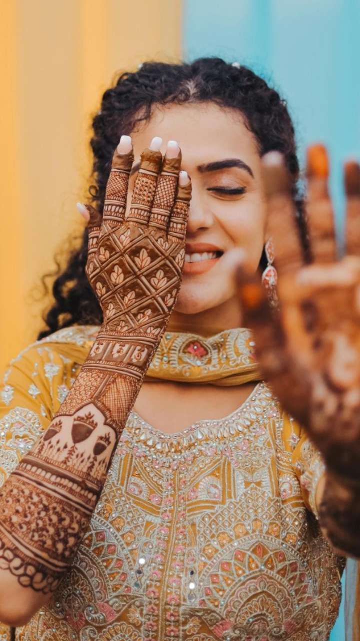 Eid 2025: Create Shagun Mehndi on beautiful hands, see designs