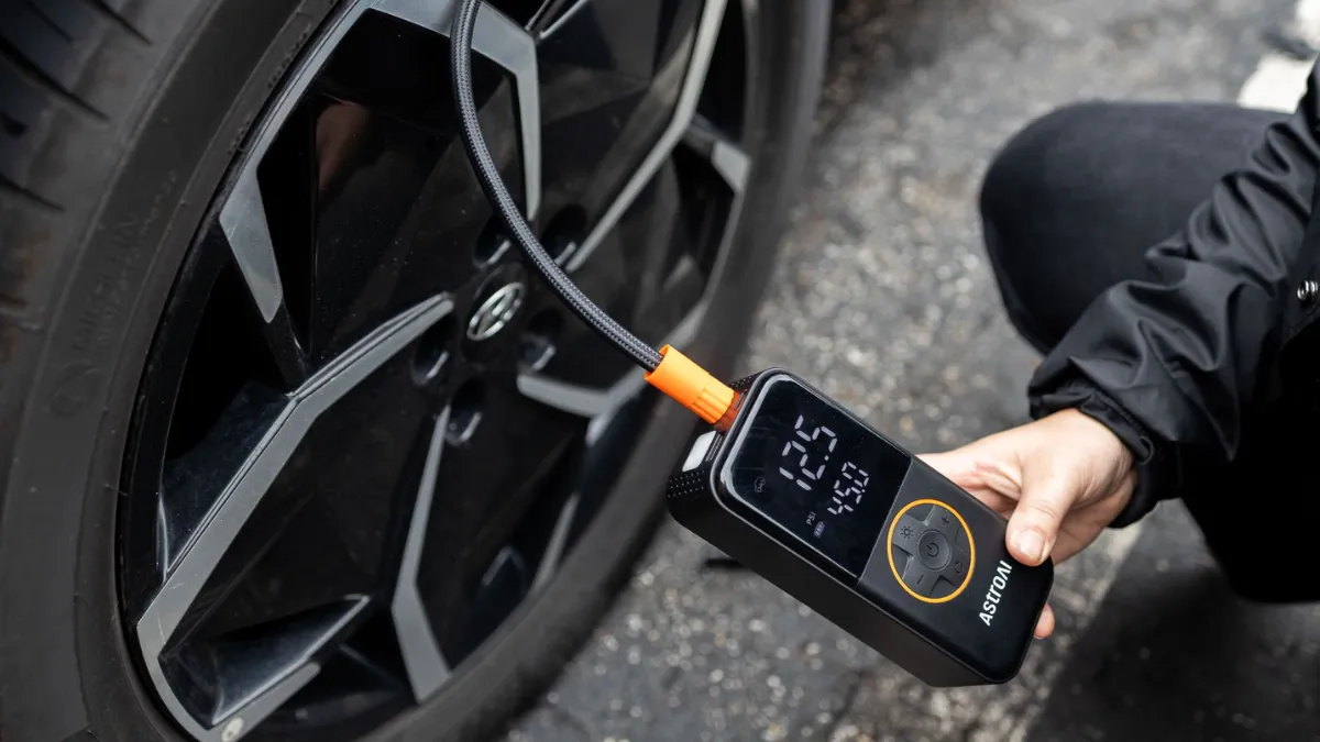 Best tires -blowing for cars: Stay prepared with fast, accurate air pressure solutions