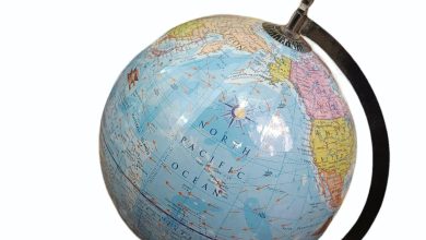 Which countries are on the equator?