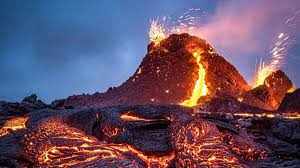 After about 800 years, this volcano cracked, you would be stunned to see