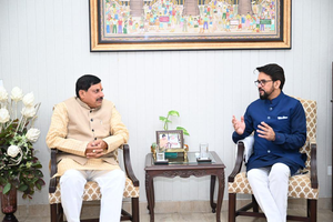 MP CM meets Anurag Thakur to discuss National Youth Day