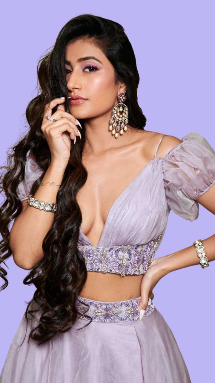 This look of the actress will copy, then queen will take
