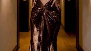 Glamorous will be seen on a hangout+party, carry Sonal’s hot bodycon -dressure