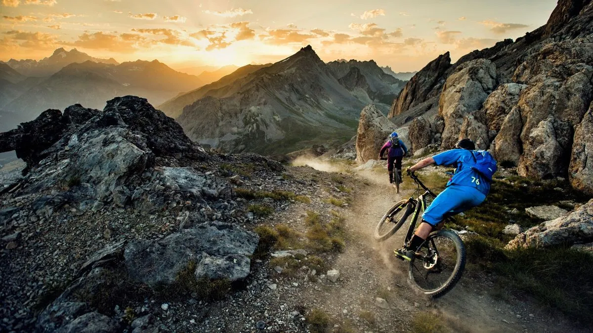 Best mountain cycles for extreme conditions (March 2025): models that are unstoppable in any area