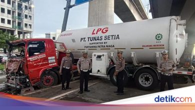 Chronology of Tire Tire Tire Tank Tank cars to cross into the Cikunir toll
