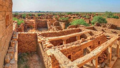 In the winds of Kuldhara, even today, the terrible story of curse, love and yearning of power, which knows in the video, will sleep
