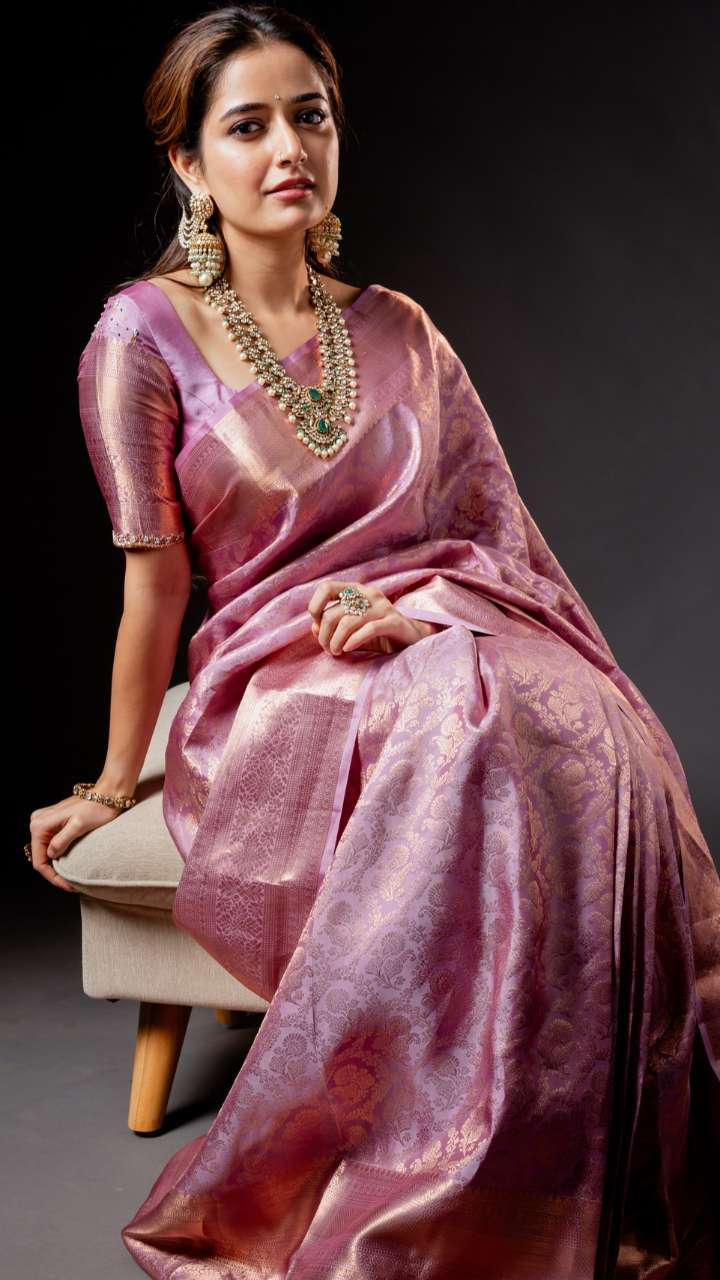 Man would also say nicely if Cotton Saree Ashika’s blouse will style