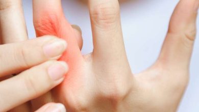 Do these 3 yogasanas to reduce the pain of arthritis