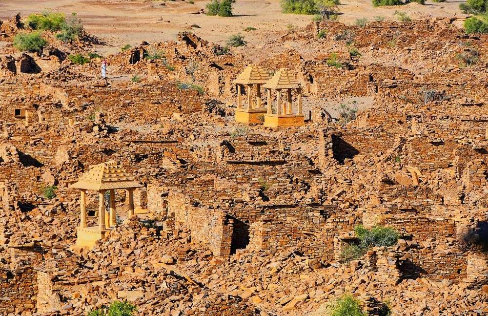After all, why not go to Kuldhara after 6 hours? In viral documentary the horrible truth will come into your face