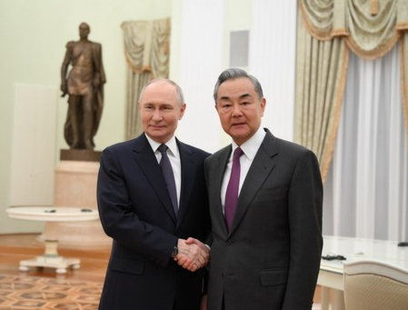 Russian President met Wang Yi