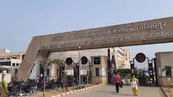 Up News: Four students will be released from Gorakhpur AIIMS without becoming a doctor, the notice will be issued – four MBBS students who run the risk of eliminating from the AIIMS GORKHPUR for exams that fail