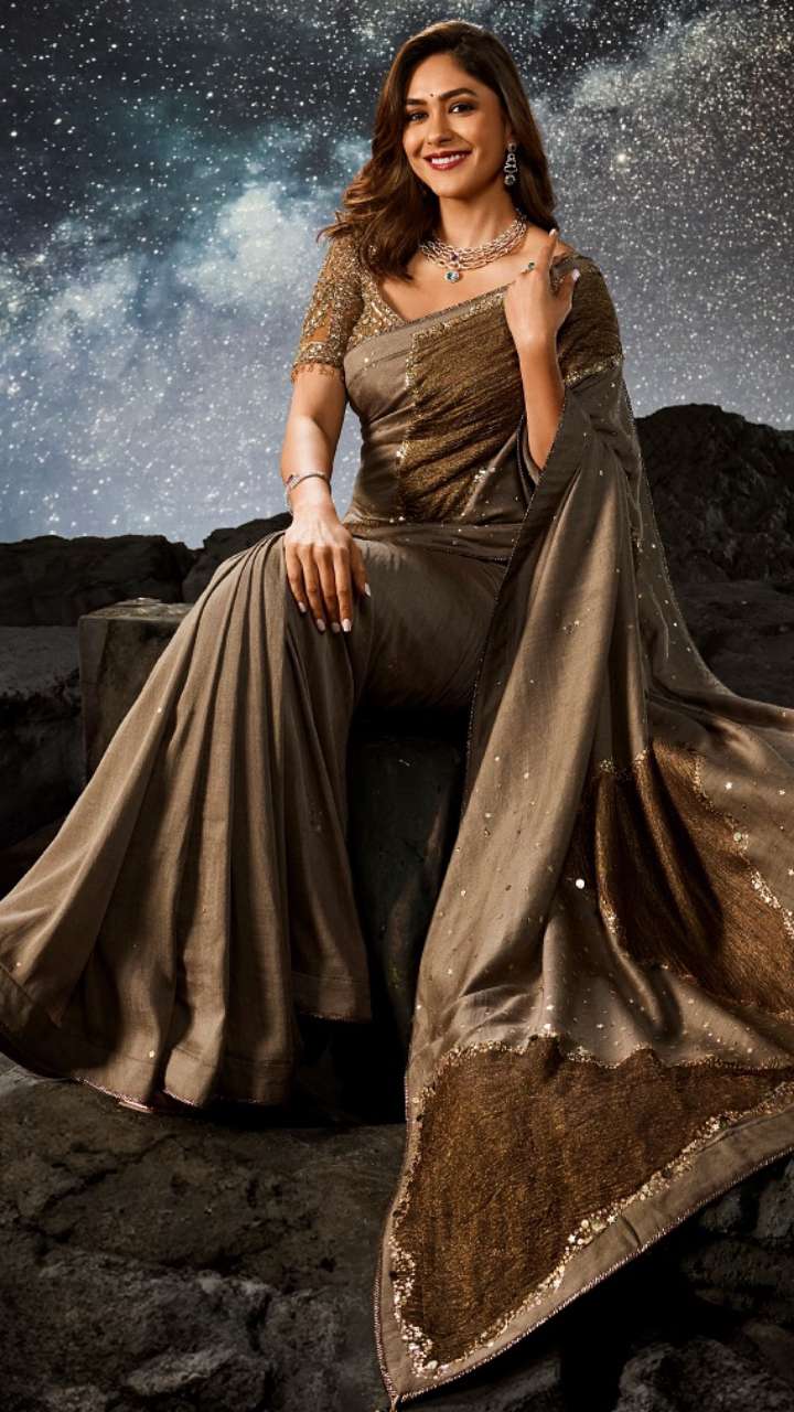 Smart girls will look stylish, try the ethnic appearance of mrunal