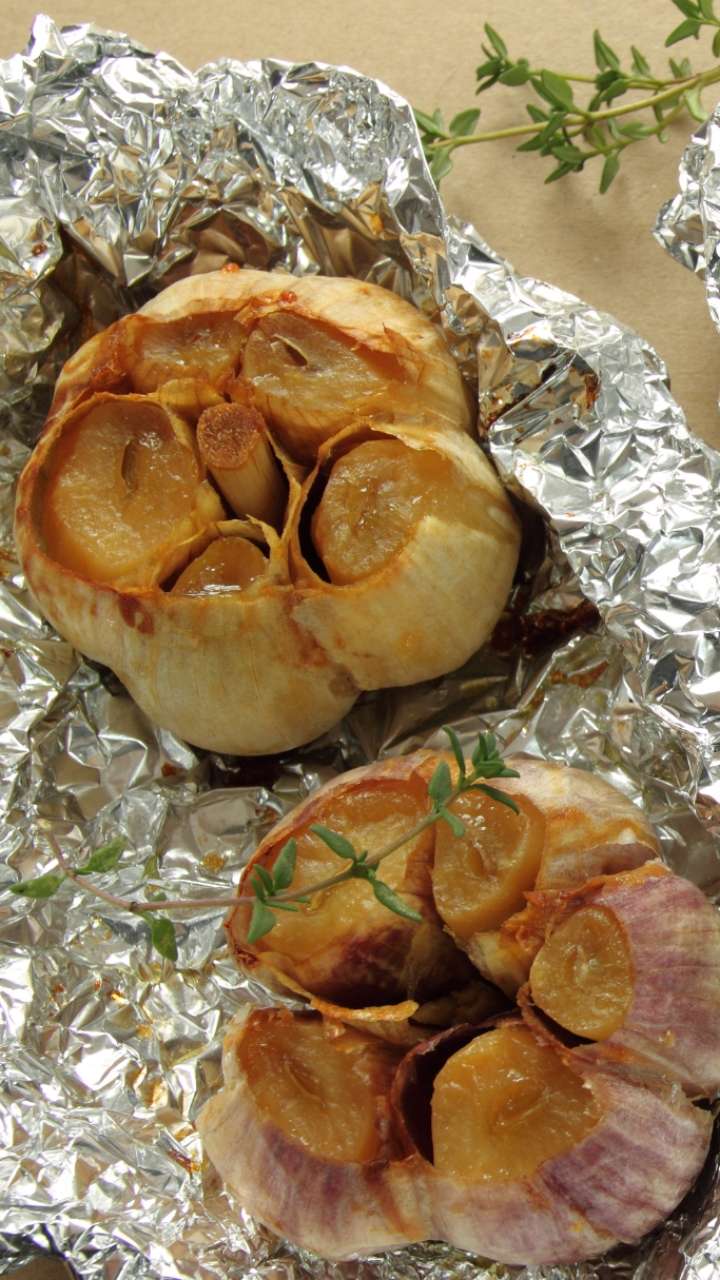 What happens by eating roasted garlic every night?