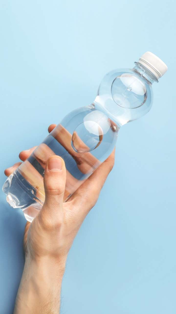 Drinking water in plastic bottle can cause these problems