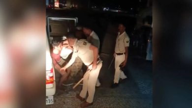 Why did Asi not hit the truck driver with a stick, SP suspended when the video goes viral