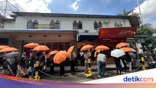 Block m is back everywhere than weather like a viral food