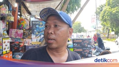 Delon dealers of the GUmbronk market complaints online sales make up turnover