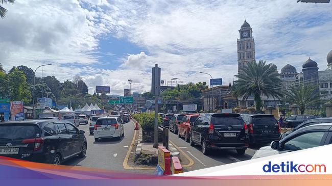 10 thousand vehicles passing by, one direction in the direction of the peak of Bogor was applied this morning