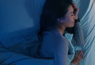 In photos: sleep modes that relieve back pain