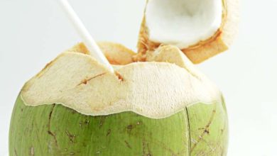 Coconut has more water or cream? Find out that way