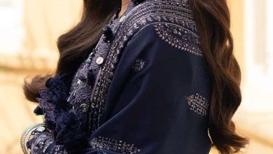 Wear these fancy earrings of Hania with suits+saree