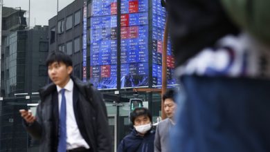 Asian stocks are declining in the midst of reluctance to venture as a result of Trump’s fees