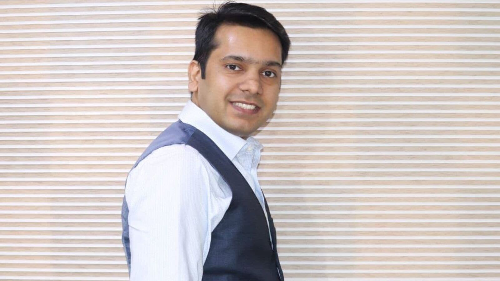 Breaking supplies to buy or sell: Sumeet Bagadia recommends five shares to buy today – April 4, 2025 | Einsmark news