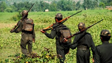Two women Naxalites worth Rs 14-14 Lakh died in the meeting