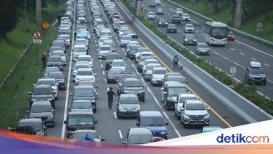 One way in which Tol Cipali km 188 km 72 becomes in the direction of Jakarta