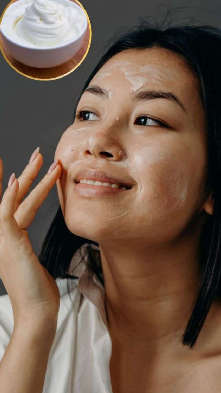 What happens by sleeping with cream on the face at night?