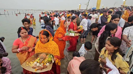 Mahaparva Chaiti Chhath of Volkslaof in Bihar, dedicated with Ganga Ghats collected