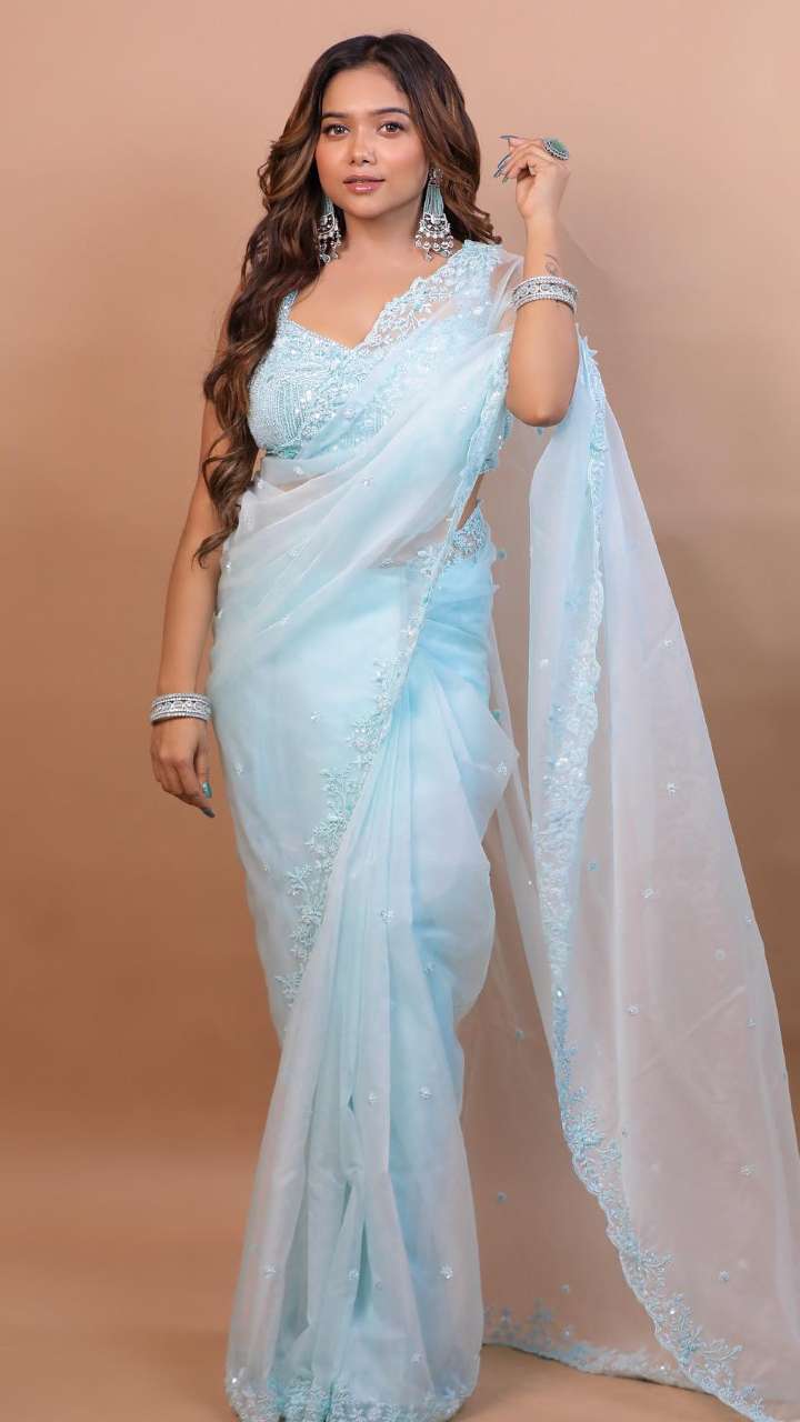 Desi daughter -In -law will also be super hot, wear outfits like Manisha Rani