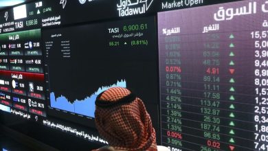 A joint increase in leadership shares is pushing the Saudi Stock Exchange to rise