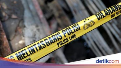 Mall officers in Western Jakarta found a man killed during the curtains