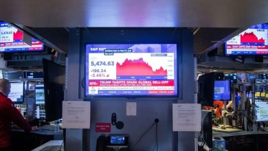 US stocks still bleeding losses after China’s rewashing fees