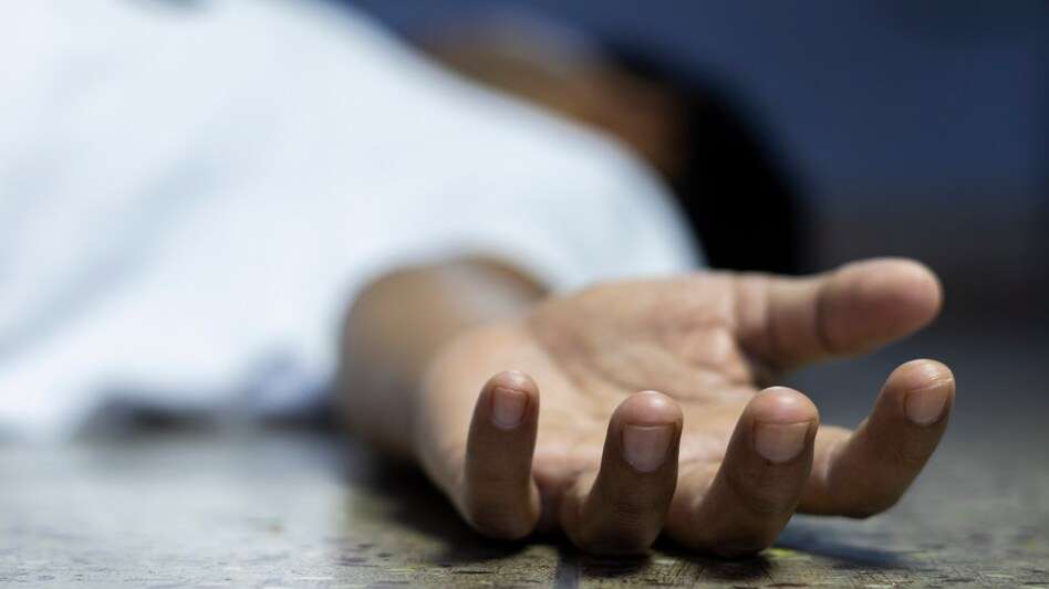 Two children strangled to death, at the time husband and wife embraced death, this incident would surprise