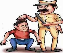 Accused youths arrested with a consignment of nainital intoxicating injection