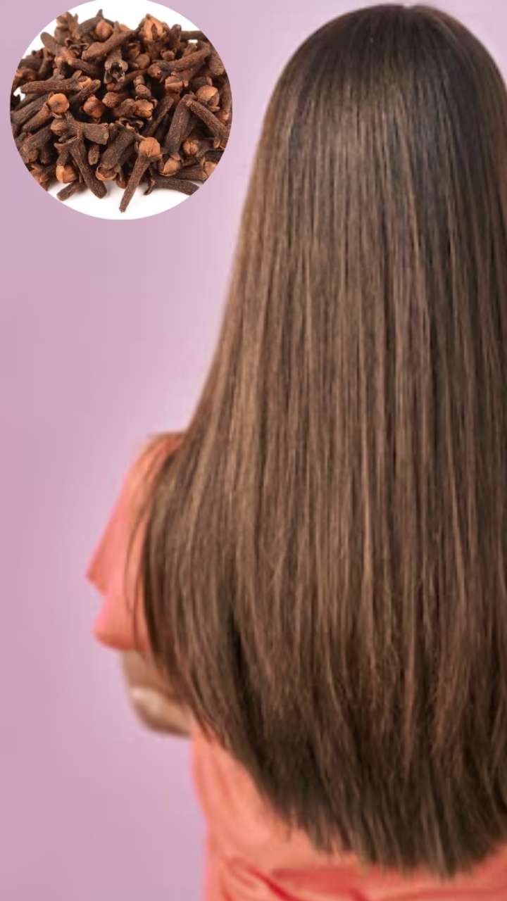 What happens by applying nailwater on the hair?