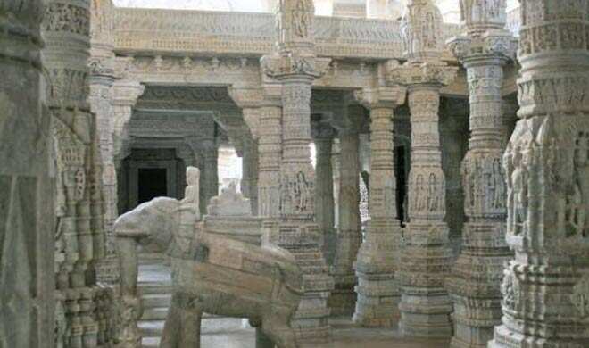 This temple of Javar Mata is very wonderful! There’s a shop with silver in town here but it’s safe