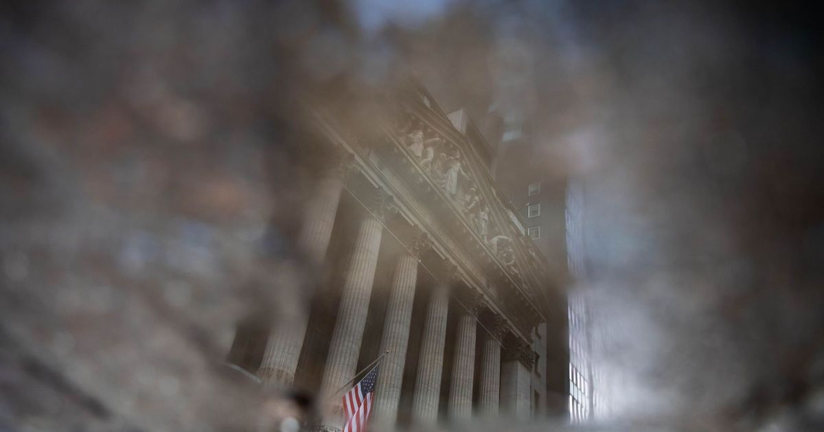 Wall Street indicators expanding their recovery despite the decline in shares of large companies