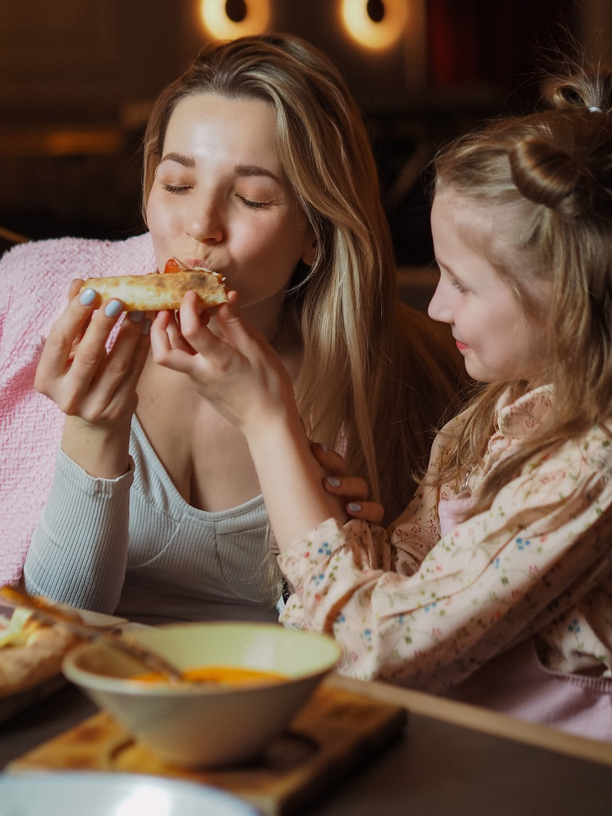 Be healthy even after eating pizza with smart eating