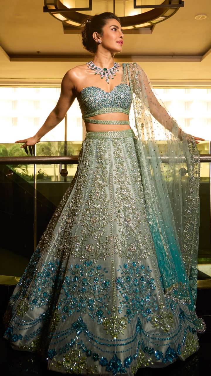 Do you have a special appearance in the brother’s wedding? Priyanka recreates this look