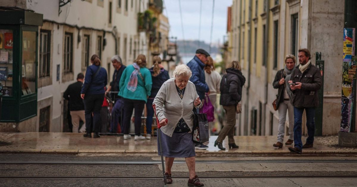 A study that connects an increase in deaths between the elderly