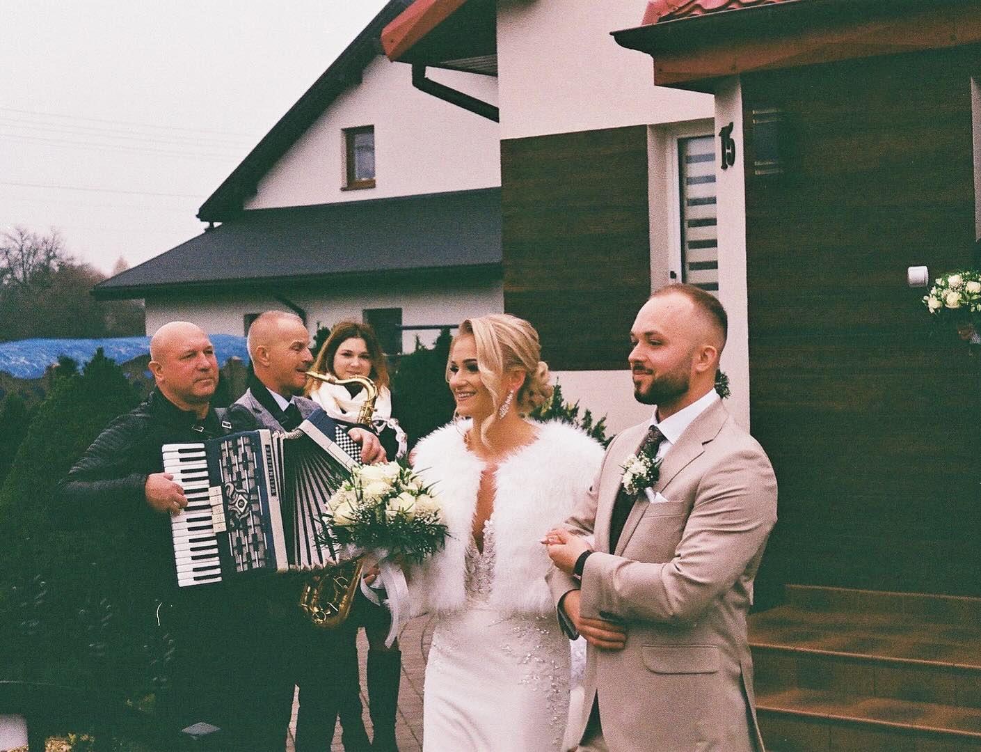 Najpiękniejsze wspomnienia #mylove #happytime #weddingday #husband #wife #marri… – ryan