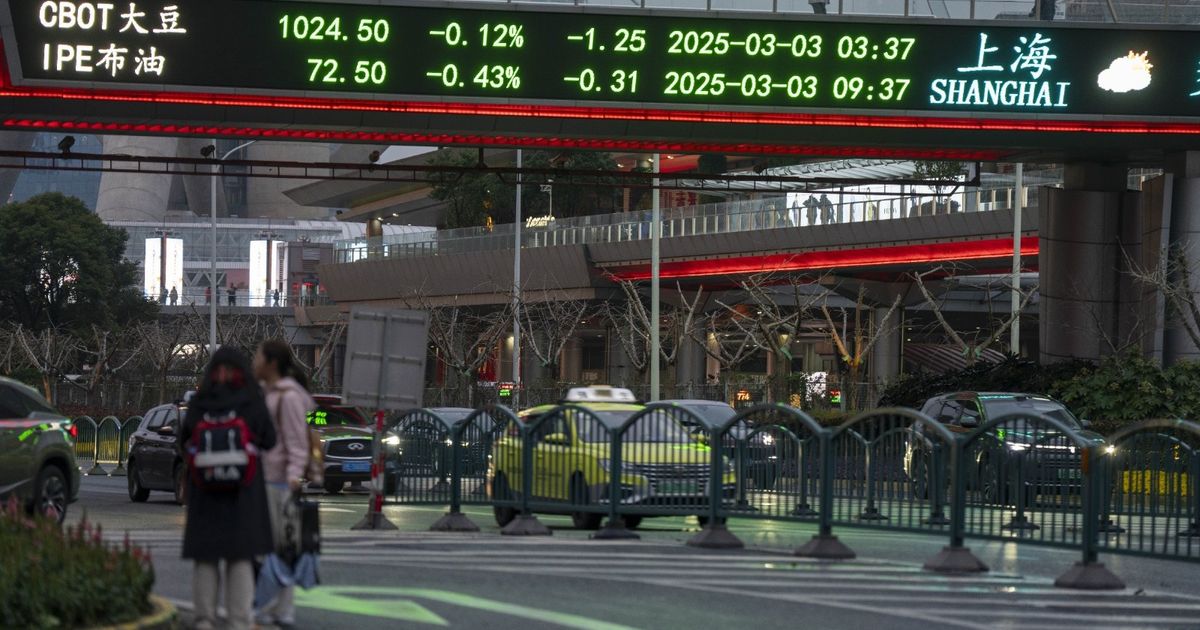 The wave of stock sales extends to Asia due to the fear of the US recession