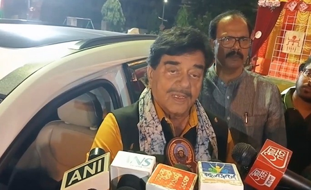 Give God goodwill to those who intend to do wrong on Ramnavami: Shatrughan Sinha